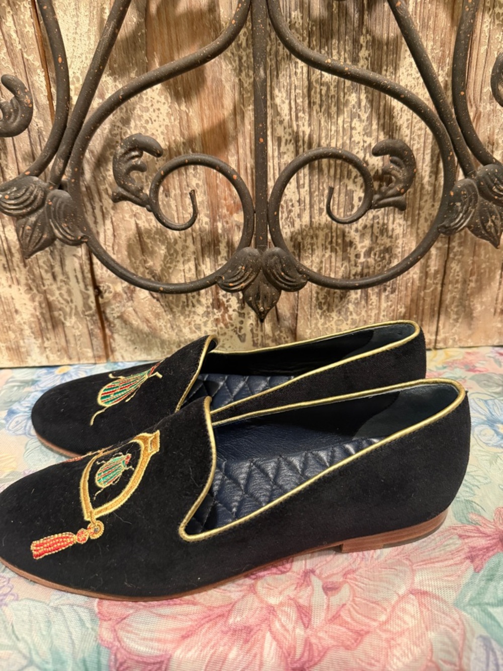 Ronner the Rönner Mimosa Beetle Black & Gold Velvet Loafers retail $322 shoes - Picture 5 of 12